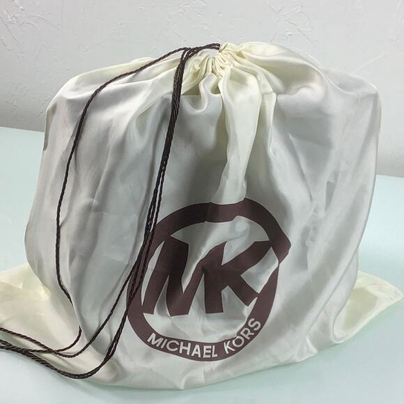 Michael Kors Morgan coated signature print Travel Tote zippered purse & dust bag - Picture 15 of 16